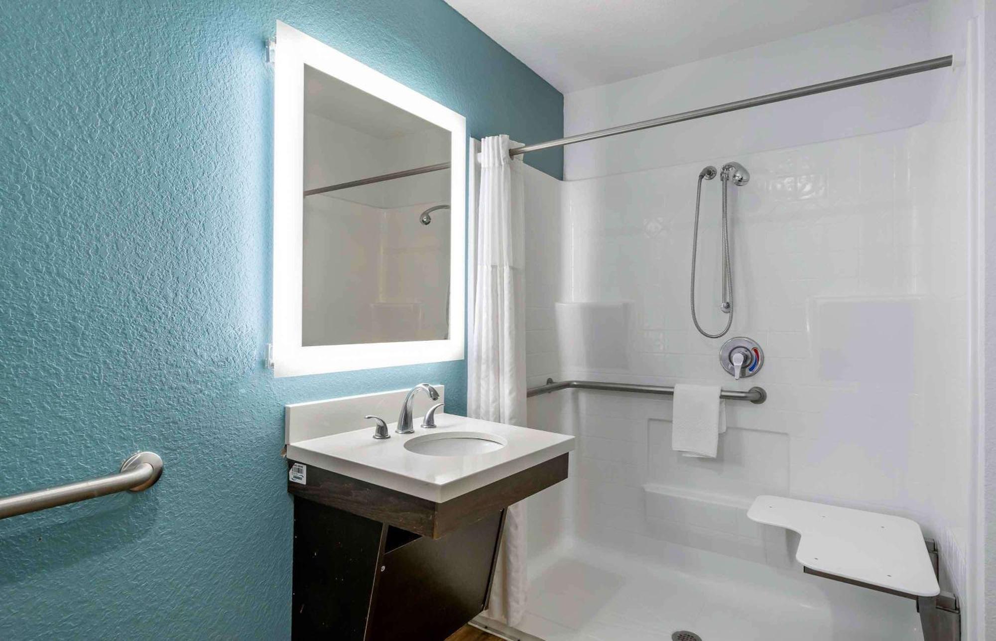 Extended Stay America Suites - Клиъруотър Екстериор снимка